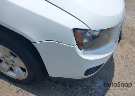 2015 Jeep Compass Sport from USA, damaged, VIN 1C4NJCBA8FD334143